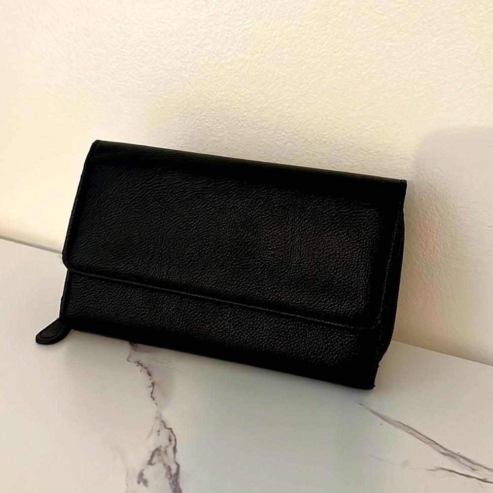 Woman’s wallet